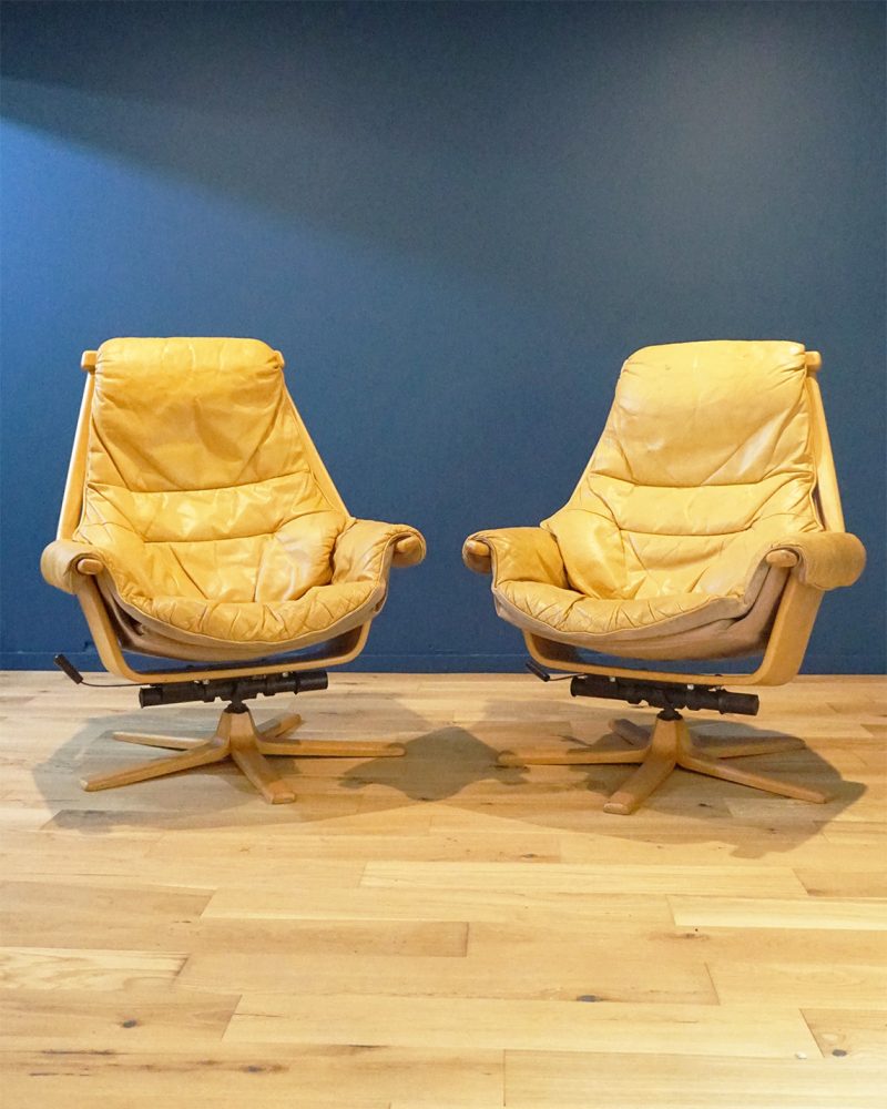 1970s Leather Swivel Chairs by Göte Möbler