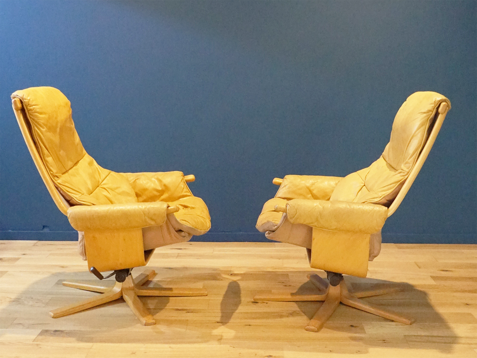 1970s Leather Swivel Chairs by Göte Möbler - Image 2