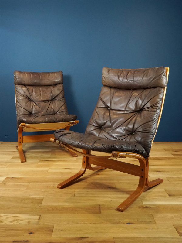 Pair of 1970s Ingmar Relling Siesta Lounge Chairs