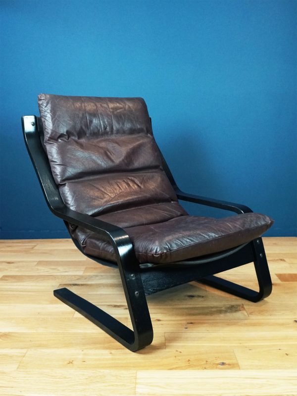 Mid-Century Leather Scandinavian Lounge Chair
